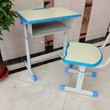 华盛文教家具厂 专业课桌椅与办公家具销售专家